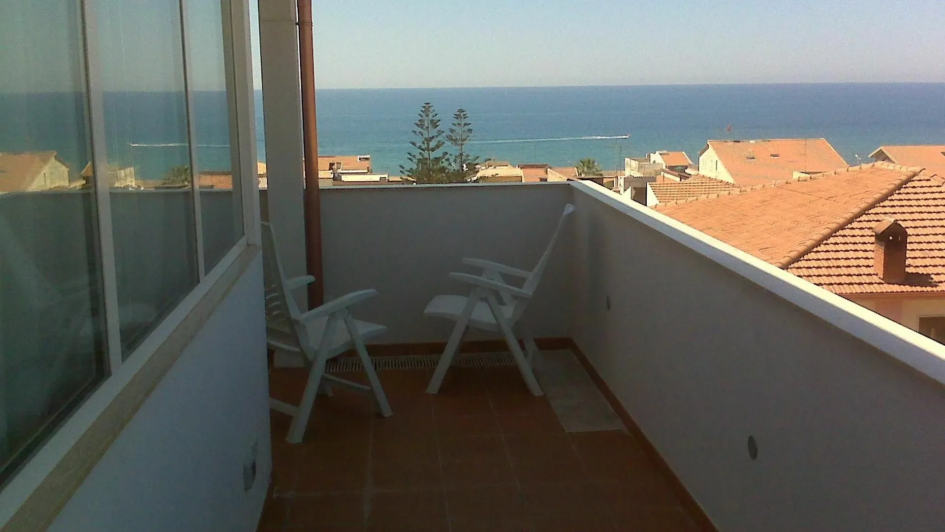 Apartment With 2 Bedrooms In Marina Di Ragusa, With Wonderful Sea View